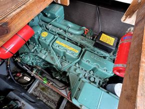 Princess 35  - Engine