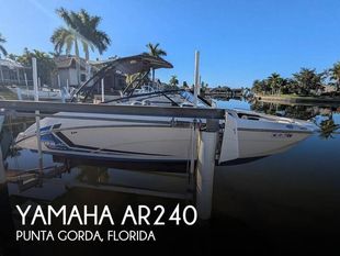 2018 Yamaha AR240