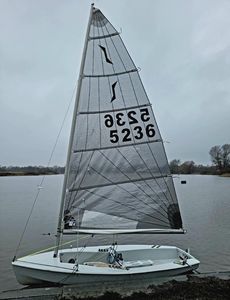 Solo dinghy