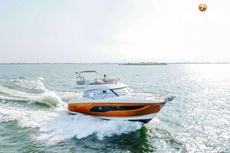2023 Prestige 420 Flybridge