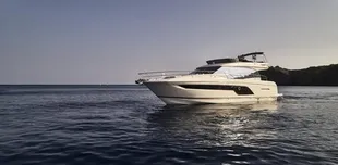 2025 Prestige 590