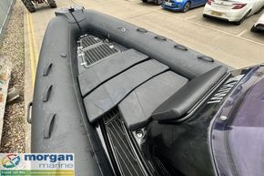 Brig-Eagle-650-front-seat