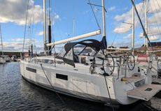 2023 Jeanneau Sun Odyssey 410