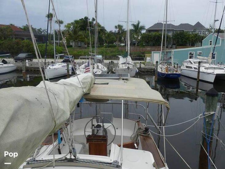 1987 Gulfstar 32 motorsailor