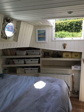Bedroom hatch