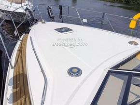 Princess 435  - Foredeck