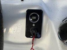 2022 Beneteau Flyer 8 Sundeck