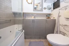 1911 Luxe Motor Dutch Barge