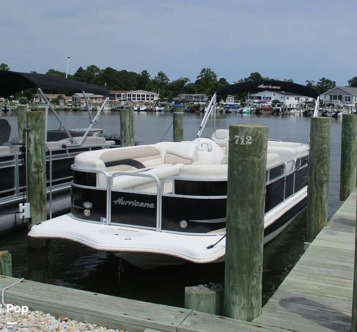 2014 Hurricane 236 fundeck