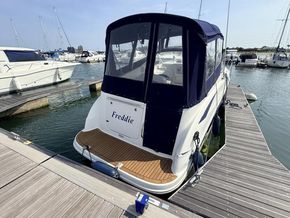 2005 Bayliner  265 18