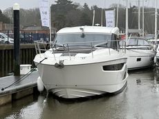 2020 Bavaria R40