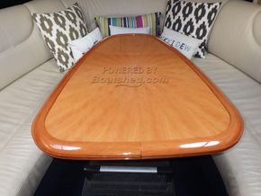 Cranchi 41 Endurance Motor yacht - Saloon Table