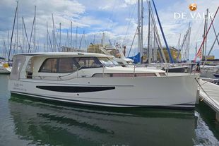 2018 Greenline 33