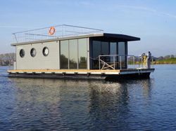 La Mare Houseboats Apartboat XL