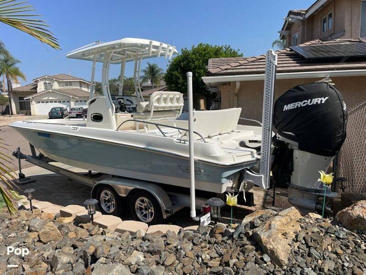 2020 Boston Whaler dauntless 240