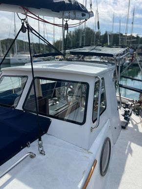 Yacht sales Asia