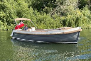 2017 Interboat Intender 820