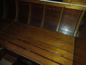 Oak ribs with mahogony planking