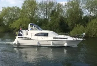 1999 Broom Ocean 38
