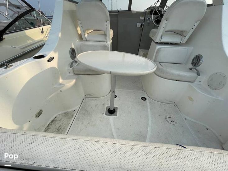 2012 Bayliner 266 discovery