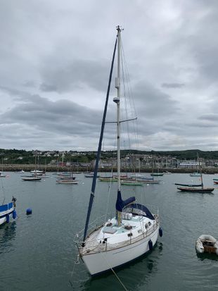 Sovereign 32