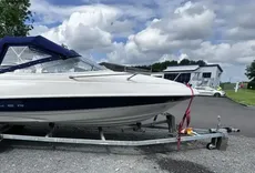 1998 Bayliner 2052 Capri Cuddy