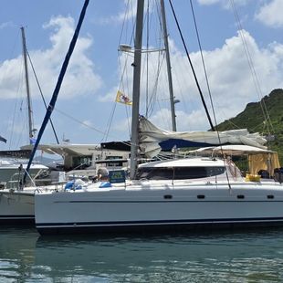 2002 Fountaine Pajot