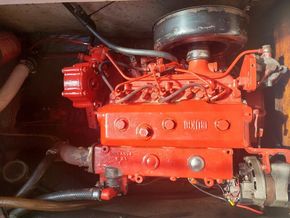 LM 27  - Engine