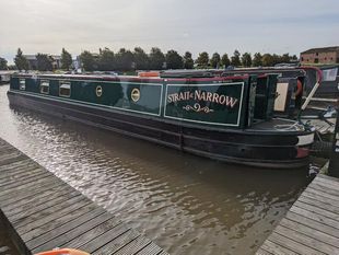 Strait & Narrow 58ft Semi-Trad Stern