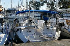Catalina 40 sailing yacht, 1996.