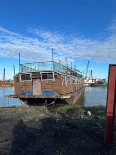 Updated - Unique Houseboat Opportunity 