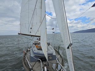 Hartley Tahitian 44ft yacht sailboat