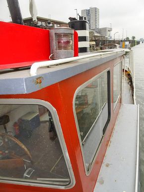 Dockyard 13, Motor tender