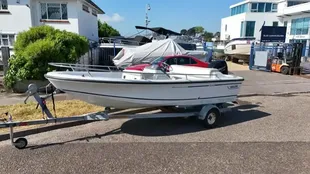 1995 Boston Whaler Rage 15