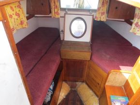 Rear cabin with 2 berths