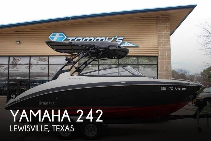 2017 Yamaha 242 limited s