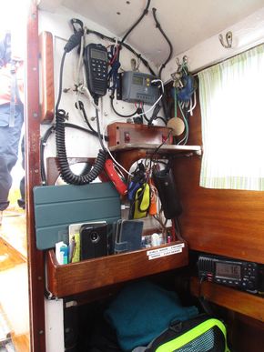 Main cabin port side instruments