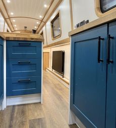 BESPOKE BOAT CO 57FT NARROWBOAT 2027