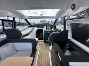 2024 Bavaria SR35 27