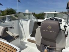 2017 Jeanneau Cap Camarat 6.5 DC