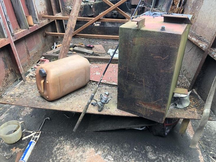37 Narrowboat hull Project, with new steel sheet