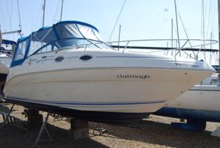 2001 Sea Ray 240
