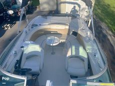 2010 Rinker Captiva 246