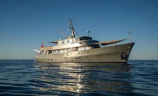 1962 Laurent Giles TSDMY Gentleman's Motor Yacht