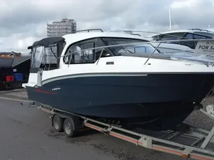 2023 Beneteau Antares 8