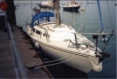 Jaguar fin keel yacht