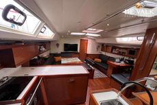 2010 Oceanis 54