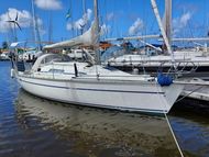 1996 Parker Lift-Keel Yachts 335