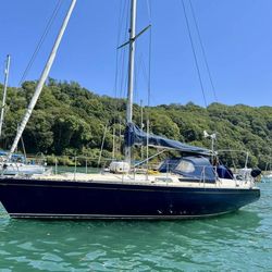 1983 Oyster 41