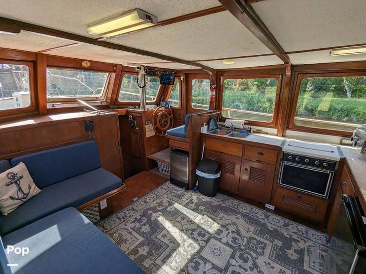 1979 Marine Trader 40